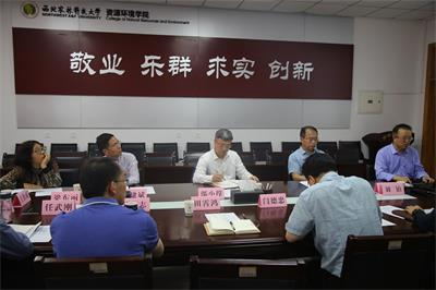 邬小撑来伟德体育官网调研指导工作